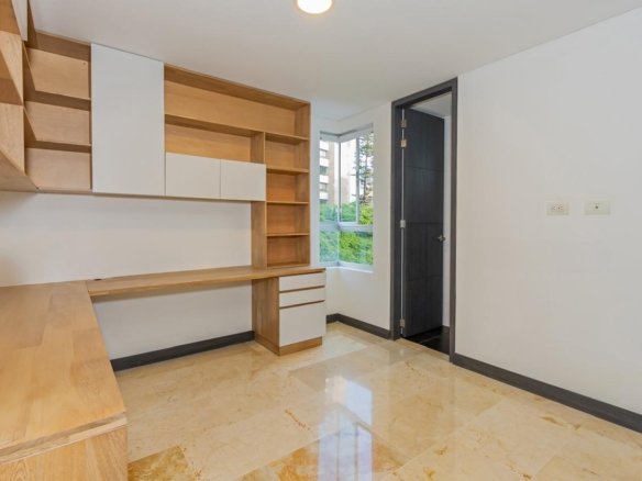 Apartamento en Venta en Castropol El Poblado – 138 m² con 4 Habitaciones y 3 Parqueaderos