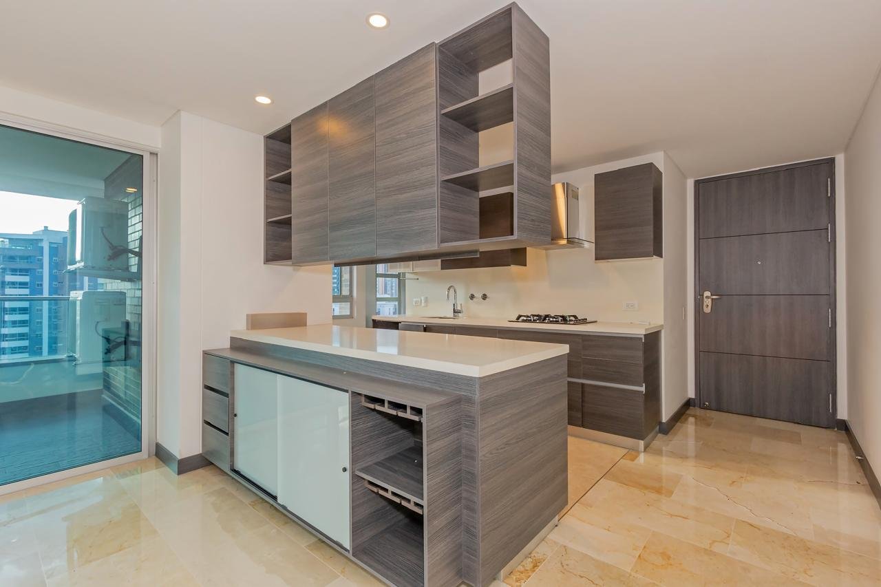 Apartamento en Venta en Castropol El Poblado – 138 m² con 4 Habitaciones y 3 Parqueaderos