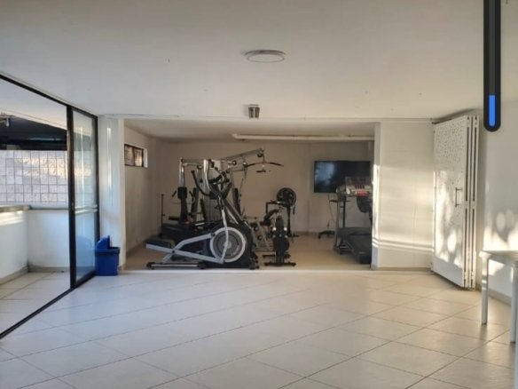 Apartamento de 2 Habitaciones en Urbanización Cerca a San Diego