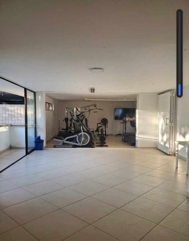 Apartamento de 2 Habitaciones en Urbanización Cerca a San Diego
