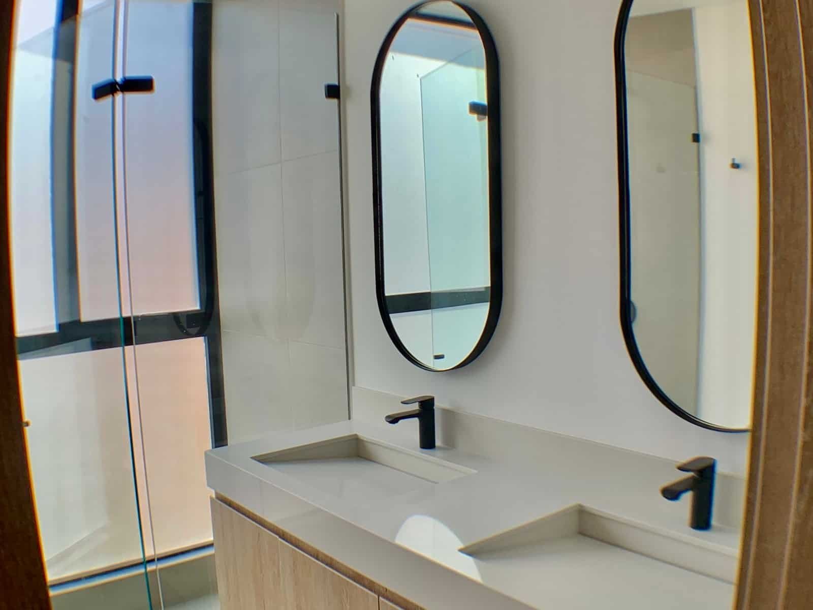 Apartamento Nuevo en Medellín de 192 m² con Habitación de Servicio