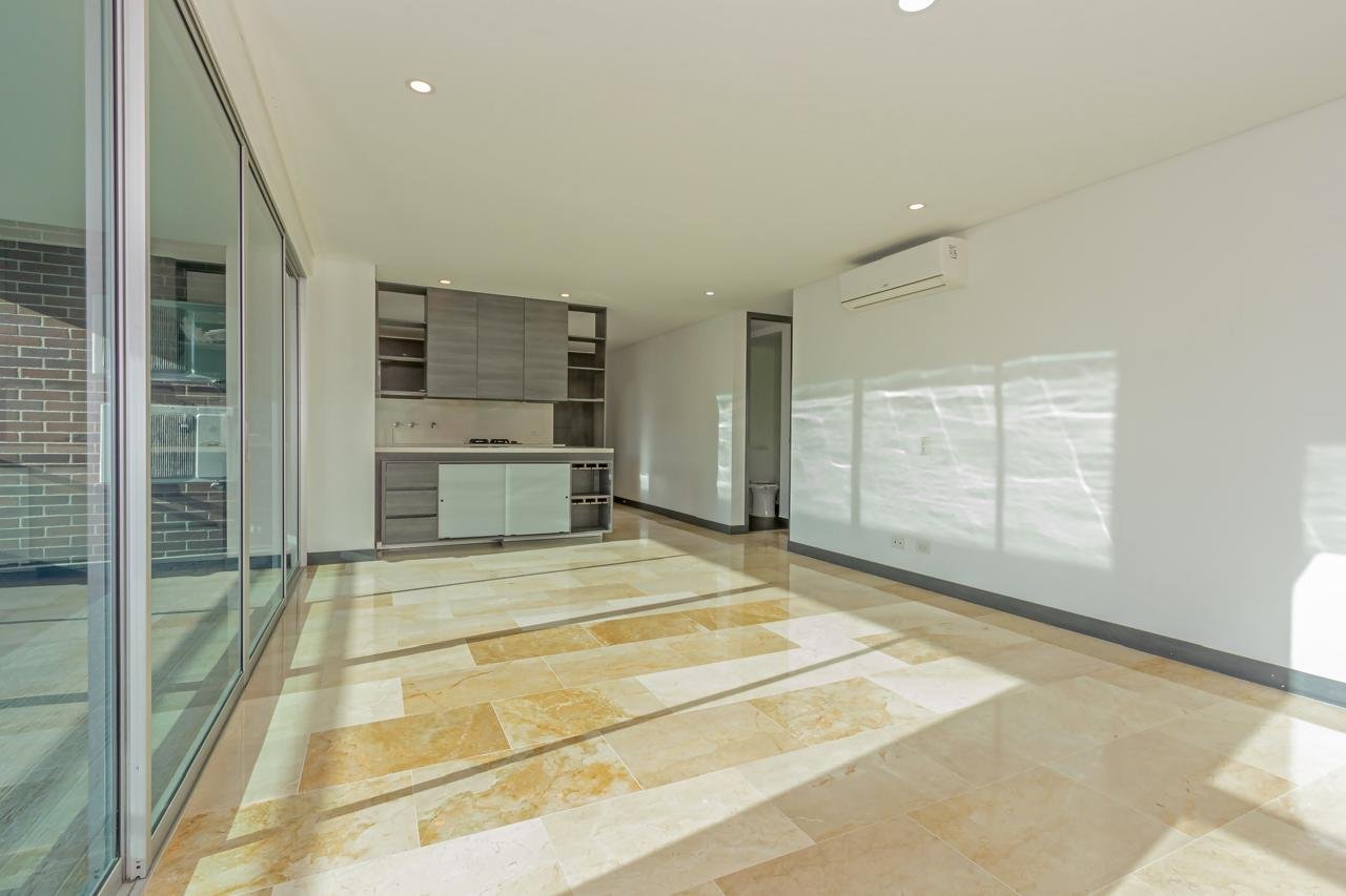 Apartamento en Venta en Castropol El Poblado – 138 m² con 4 Habitaciones y 3 Parqueaderos