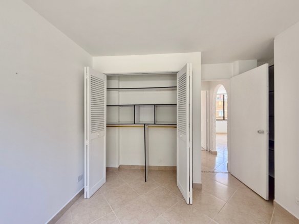 Apartamento en Venta en San Diego Medellín – 3 Habitaciones y Parqueadero
