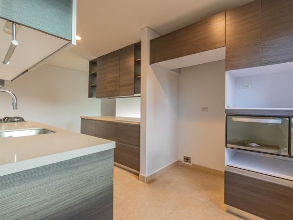 Apartamento en Venta en Castropol El Poblado – 138 m² con 4 Habitaciones y 3 Parqueaderos