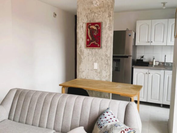 Apartamento En Arriendo En El Poblado Amoblado Y Sin Amoblar En Manila | Vista Al Parque Natural Telemedellín Con 50 M², 2 Habitaciones, 2 Baños Y Parqueadero
