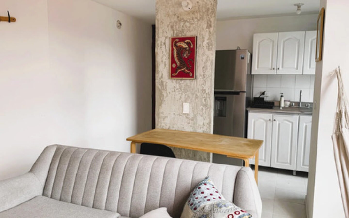 Apartamento En Arriendo En El Poblado Amoblado Y Sin Amoblar En Manila | Vista Al Parque Natural Telemedellín Con 50 M², 2 Habitaciones, 2 Baños Y Parqueadero