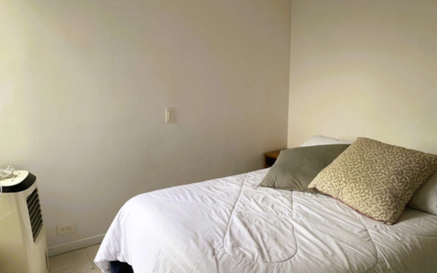 Apartamento En Arriendo En El Poblado Amoblado Y Sin Amoblar En Manila | Vista Al Parque Natural Telemedellín Con 50 M², 2 Habitaciones, 2 Baños Y Parqueadero