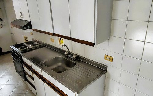 Apartamento En Venta En Castropol El Poblado | Balcón Amplio Cerca De Milla De Oro Con 82 M², 2 Habitaciones, 2 Baños, Parqueadero Doble Y Cuarto Útil Doble