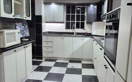 Casa En Arriendo En Castropol El Poblado | 260 M², Terraza, Mansarda Y Jacuzzi Cerca De Milla De Oro Con 4 Habitaciones Más Servicio, 5 Baños Y Parqueadero Doble