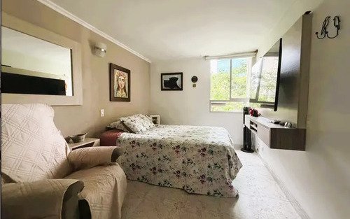 Apartamento En Venta En Manila, Patio Bonito, Lalinde El Poblado | Cerca Al Parque Telemedellín Y Metro Poblado Con 74 M², 3 Alcobas, 2 Baños Y Parqueadero