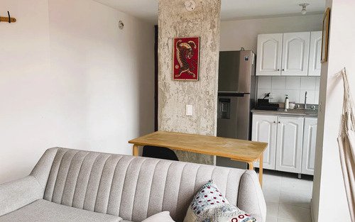 Apartamento Amoblado En Arriendo En El Poblado Medellín Cerca A Ciudad Del Río, Sector Villa Carlota | 2 Habitaciones, 2 Baños Y Parqueadero