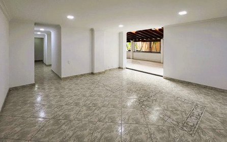Apartamento En Venta En Vegas De Zuñiga, Envigado. 138 M2 3 Habitaciones + Servicio, Unidad Con Piscina Climatizada Y Excelente Ubicación Cerca De Viva Envigado Y La Avenida Las Vega