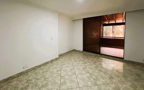 Apartamento En Venta En Vegas De Zuñiga, Envigado. 138 M2 3 Habitaciones + Servicio, Unidad Con Piscina Climatizada Y Excelente Ubicación Cerca De Viva Envigado Y La Avenida Las Vega