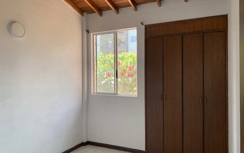 Casa En Venta En Belén La Palma | 3 Pisos, 5 Habitaciones, Unidad Completa Y Aprobación Para Ampliar