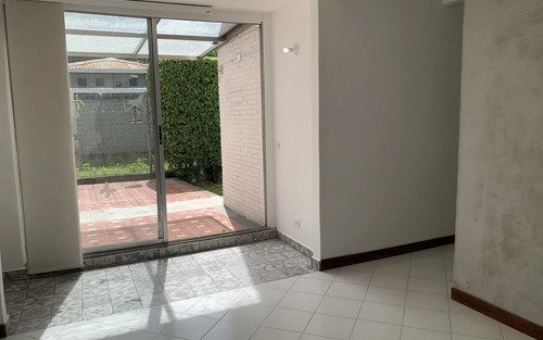 Apartamento Con Jardín En Venta En Santa María De Los Ángeles, Aguacatala Medellín| 181 M2, 4 Habitaciones, Cerca Al Metro Y Eafit