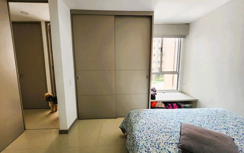 Apartamento En Arriendo De 79 M² Remodelado En El Poblado, Medellín Sector Ciudad Del Rio 3 Habitaciones, 2 Baños Y Parqueadero