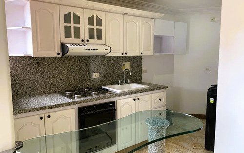 Apartamento Amoblado De 51 M² En Arriendo En Laureles. 1 Habitación, 2 Baños, Parqueadero Y Dotación Completa Totalmen Nueva . Excelente Ubicación Cerca Del Segundo Parque, La Avenida Nutibara, Upb