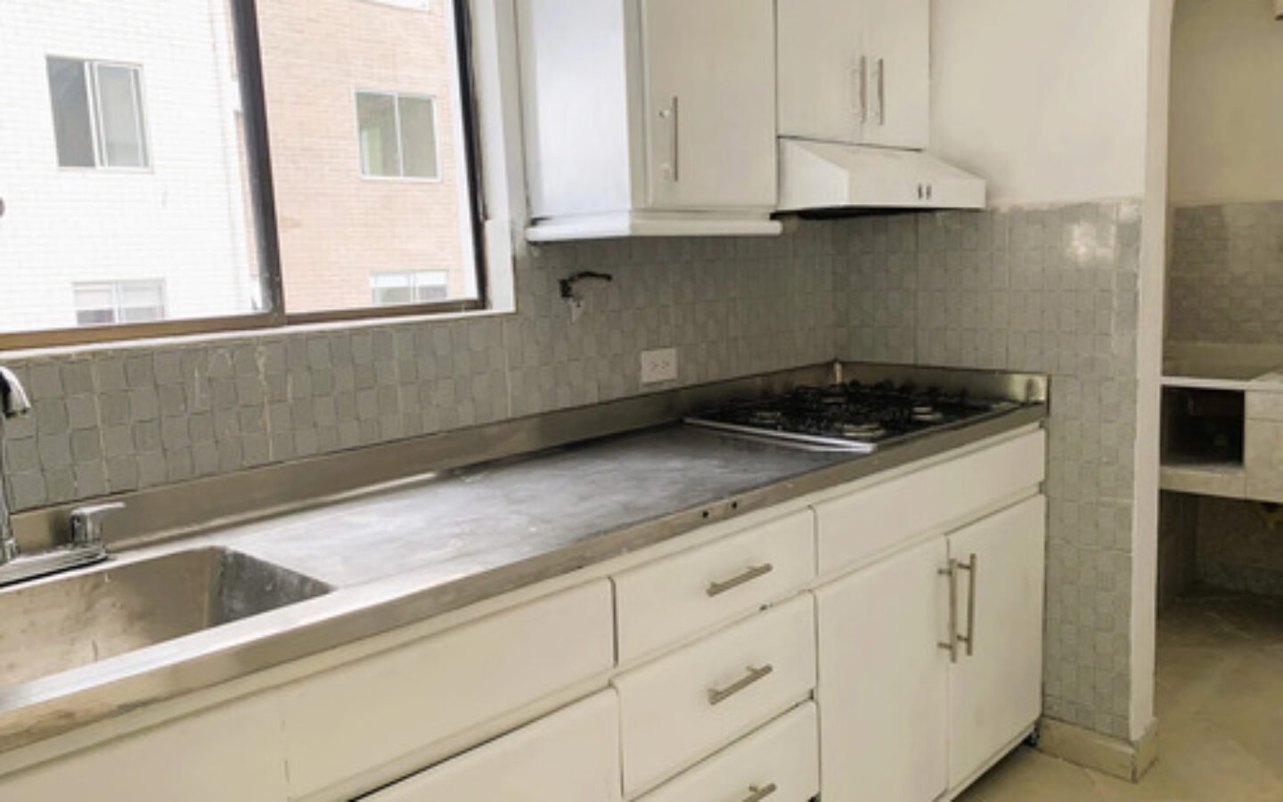 Apartamento En Arriendo En Provenza, El Poblado Medellín . 140 M2, 3 Habitaciones Más Servicio, 3 Baños Y Parqueadero. Excelente Ubicación