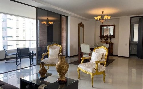 Apartamento Amoblado En El Poblado Para Ejecutivos. 150 M², Estudio, 3 Habitaciones Más Servicio, 2 Parqueaderos Y Acceso Rápido A Provenza, Milla De Oro Y Las Palmas.
