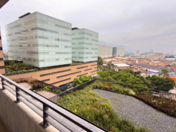 Apartamento En Venta En El Sector Del Poblado, Ciudad Del Río Medellín Ed. Distrito Vera, Med 90 M2, 3 Habitaciones Y Amenidades Premium Negociable