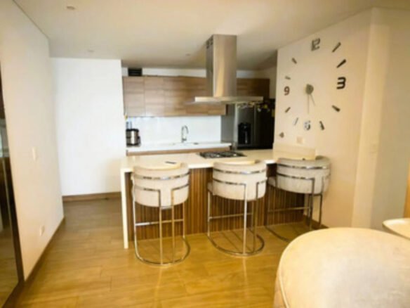Apartamento En Venta En El Sector Del Poblado, Ciudad Del Río Medellín Ed. Distrito Vera, Med 90 M2, 3 Habitaciones Y Amenidades Premium Negociable