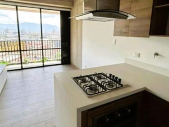 Apartamento Tipo Loft De 47 M² En Venta En Ciudad Del Río, Medellín. Ed Distrito Vera. Con Balcón, Parqueadero Privado, Zona De Ropas Independiente Y Acceso A Piscina, Coworking, Gimnasio…