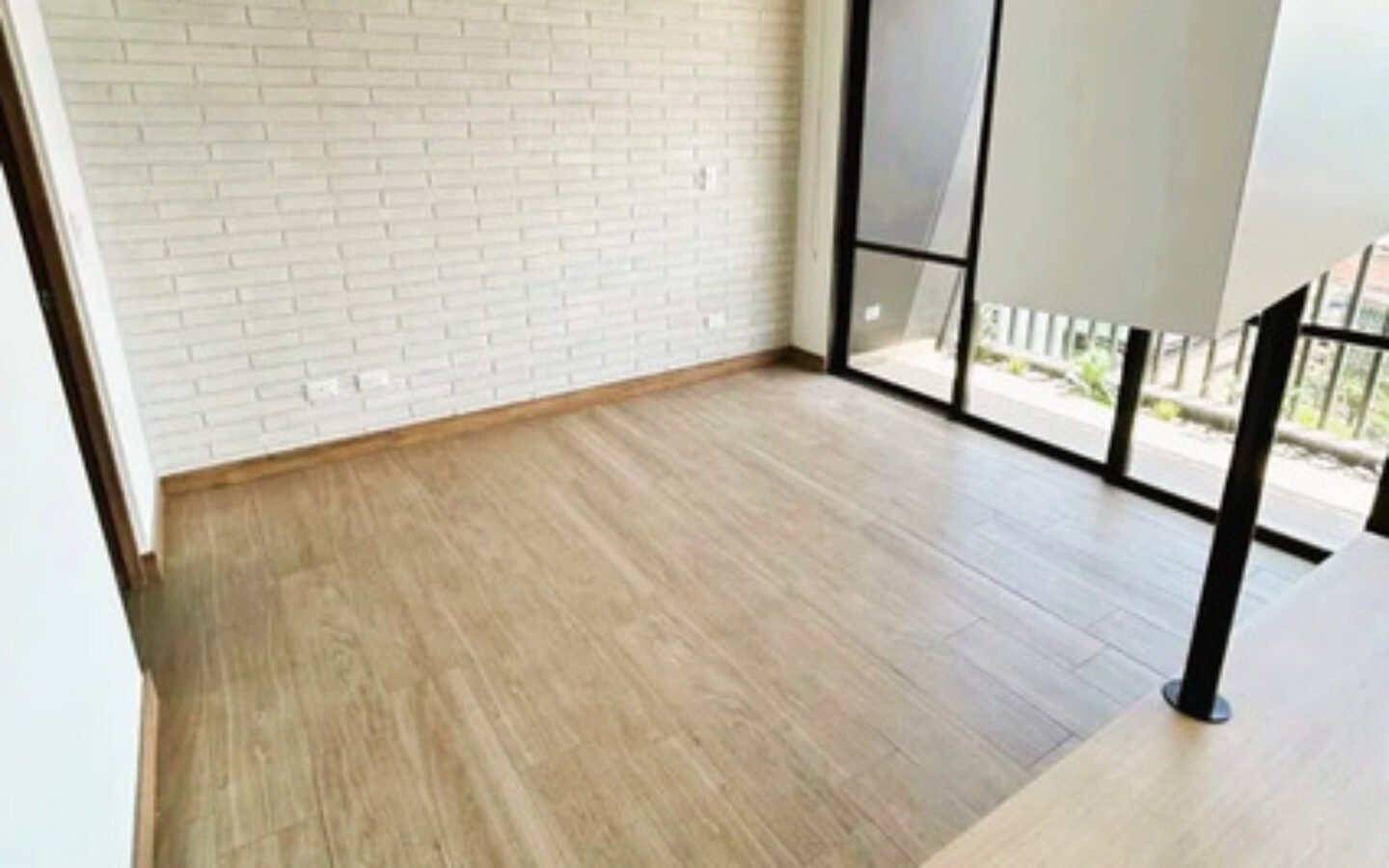 Apartamento Tipo Loft De 47 M² En Venta En Ciudad Del Río, Medellín. Ed Distrito Vera. Con Balcón, Parqueadero Privado, Zona De Ropas Independiente Y Acceso A Piscina, Coworking, Gimnasio…