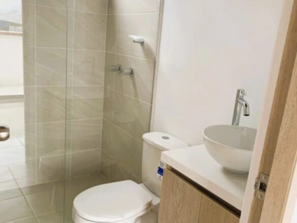 Apartamento Para Estrenar En Venta En El Centro De Itagüí Sector La Gloria | 103 M² Con Balcón Y Terraza Privada
