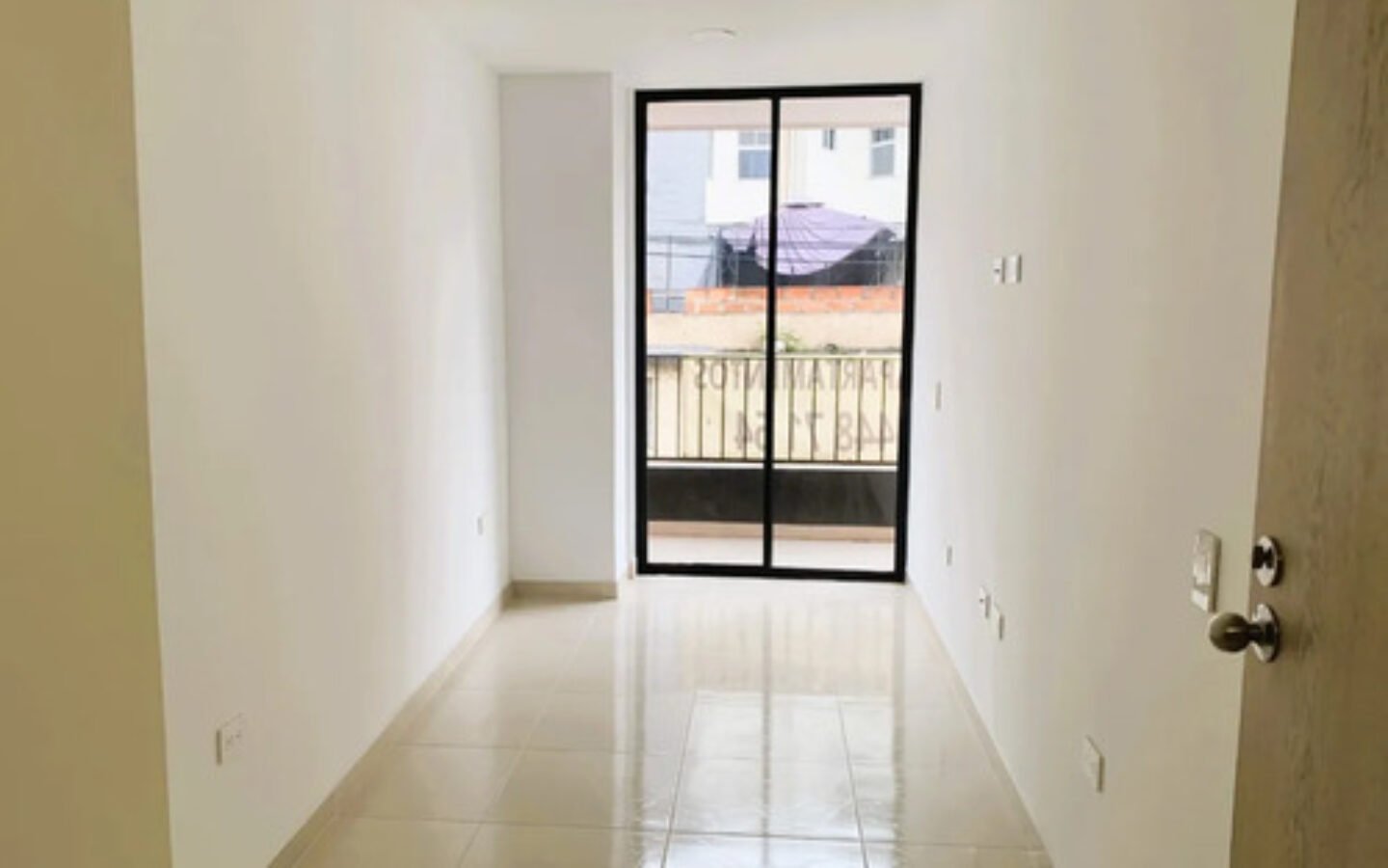 Apartamento Nuevo En Venta En El Centro De Itagüí Sector La Gloria 82.5 M², 3 Habitaciones