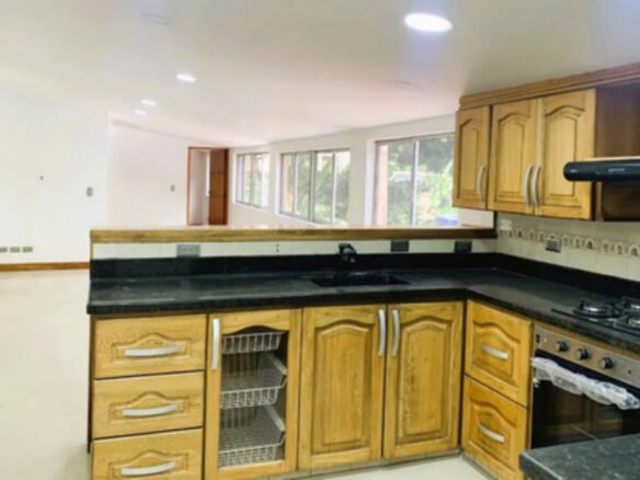 Apartamento En Venta En Vegas De Zuñiga, Envigado. 90 M² + 53 M² De Terraza Integrada, 3 Habitaciones, Unidad Con Piscina Climatizada Y Excelente Ubicación Cerca De Viva Envigado Y La Avenida Las Vega