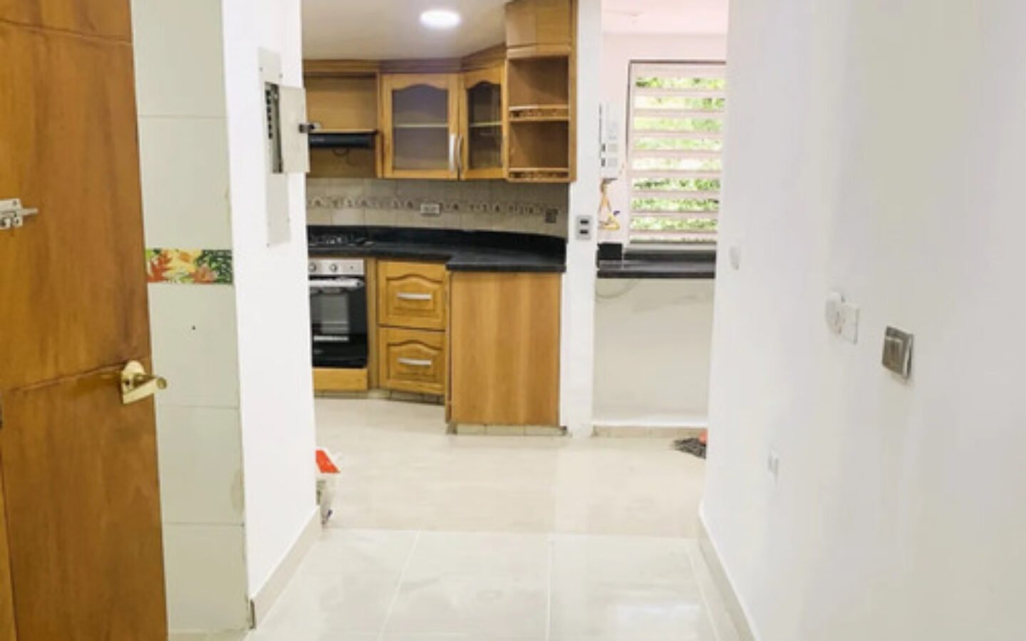 Apartamento En Venta En Vegas De Zuñiga, Envigado. 90 M² + 53 M² De Terraza Integrada, 3 Habitaciones, Unidad Con Piscina Climatizada Y Excelente Ubicación Cerca De Viva Envigado Y La Avenida Las Vega