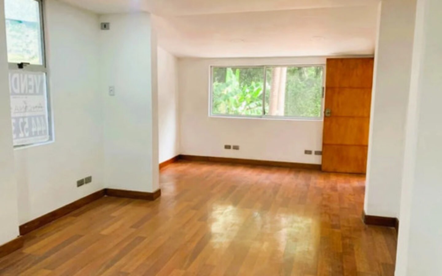 Apartamento En Venta En Vegas De Zuñiga, Envigado. 90 M² + 53 M² De Terraza Integrada, 3 Habitaciones, Unidad Con Piscina Climatizada Y Excelente Ubicación Cerca De Viva Envigado Y La Avenida Las Vega
