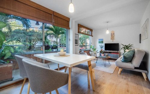 Apartamento En Venta En El Poblado Medellín Con Fácil Acceso A Provenza, Parque Lleras, El Tesoro Y Milla De Oro. 2 Habitaciones + 2 Baños Y Parqueadero.