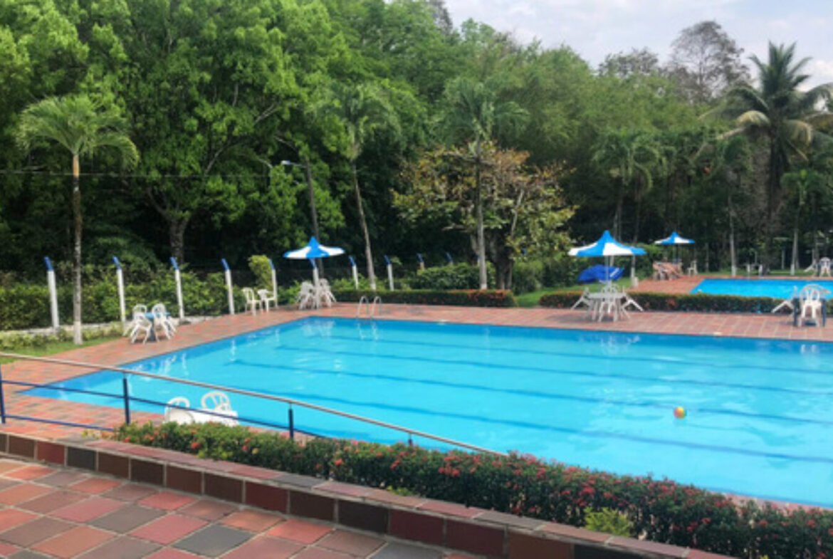 Cabaña En Venta En La Pintada Antioquia 450 M2 En Unidad Cerrada Con Piscinas Y Zonas Comunes
