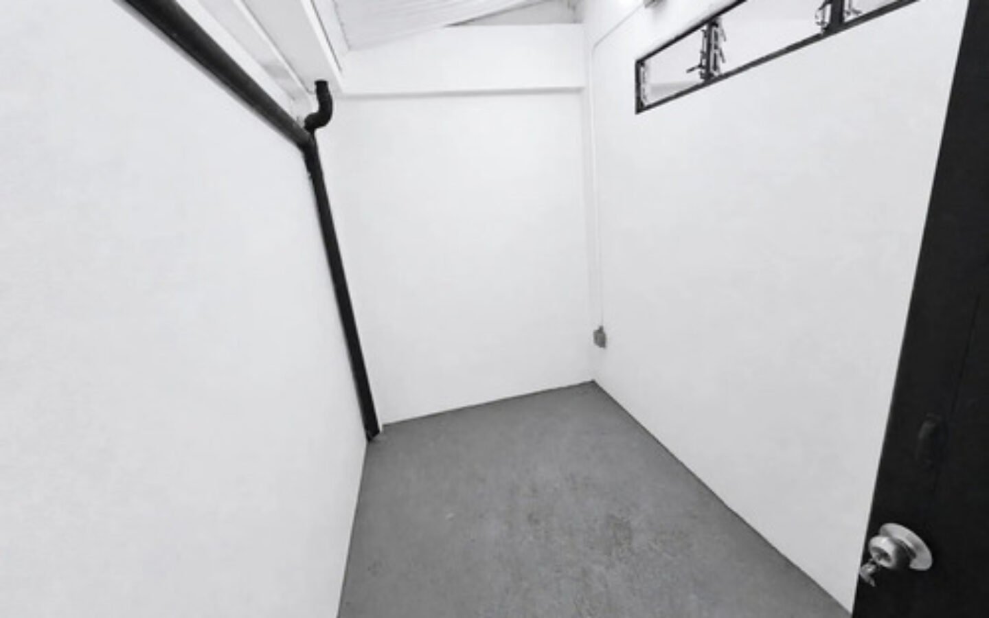 Bodega En Arriendo Cerca A San Diego Medellín 120 M² Con Oficina Y Espacio Para Malacate