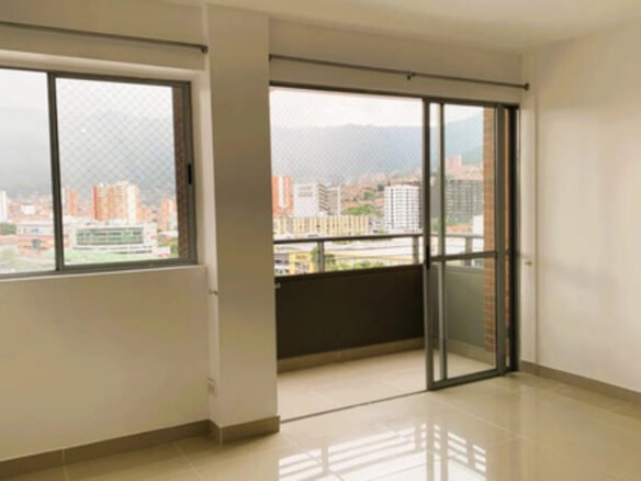 Apartamento En Venta En Hacienda Niquía Bello | Piso 14 Con Vista Exterior Cerca De Puerta Del Norte, 80 M2, 3 Alcobas, 2 Baños Y Piscina Climatizada