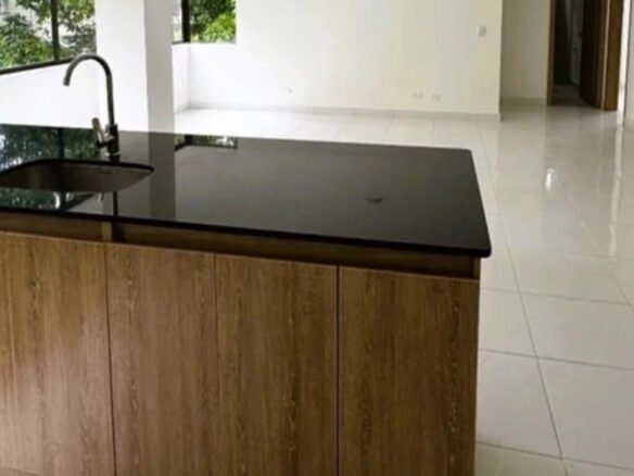 Apartamento En Venta En El Poblado Medellín, Parque Lleras | 107 M2, 4 Habitaciones, 3 Baños, Cuarto Util Y Parqueadero. Amenidades Completas
