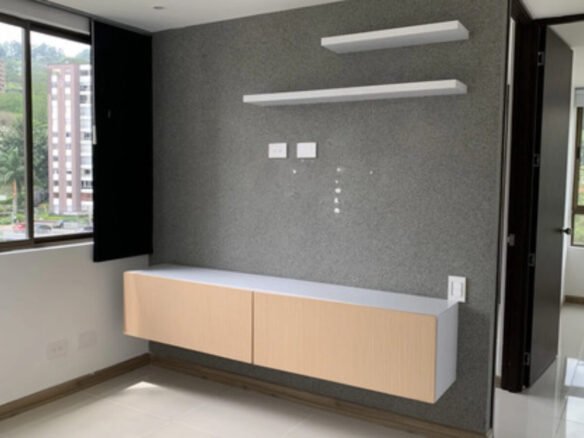 Apartamento En Arriendo En Las Lomas El Poblado Medellín| Piscina, Gym Y Zonas Verdes Cerca De El Tesoro Con 72 M2 , 2 Habitaciones, 2 Baños Y 2 Parqueaderos