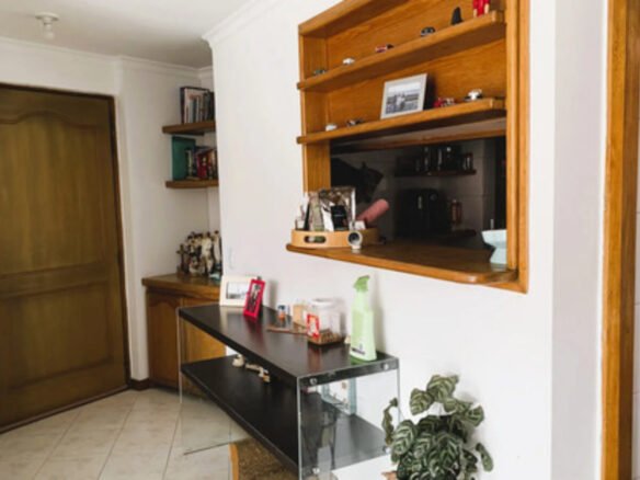 Apartamento En Arriendo En El Poblado Medellín Sector Patio Bonito | 3 Habitaciones, 2 Baños Y Parqueadero