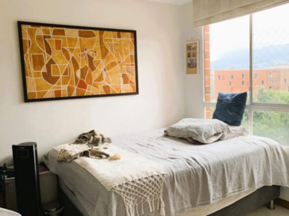 Apartamento En Arriendo En El Poblado Medellín Sector Patio Bonito | 3 Habitaciones, 2 Baños Y Parqueadero