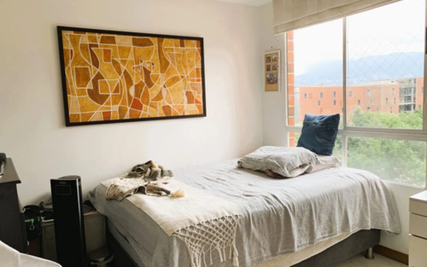 Apartamento En Arriendo En El Poblado Medellín Sector Patio Bonito | 3 Habitaciones, 2 Baños Y Parqueadero