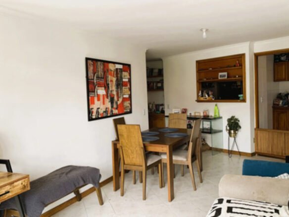 Apartamento En Arriendo En El Poblado Medellín Sector Patio Bonito | 3 Habitaciones, 2 Baños Y Parqueadero