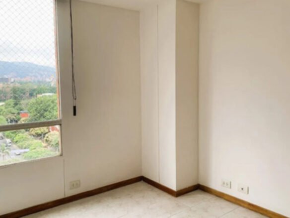 Apartamento En Arriendo En Patio Bonito El Poblado Medellín | Balcón Cerca De Milla De Oro Con 2 Habitaciones, 2 Baños Y 1 Parqueadero
