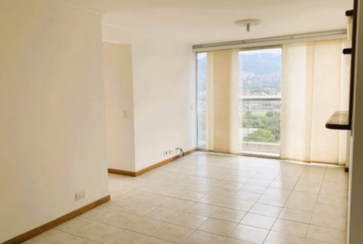 Apartamento En Arriendo En Patio Bonito El Poblado Medellín | Balcón Cerca De Milla De Oro Con 2 Habitaciones, 2 Baños Y 1 Parqueadero