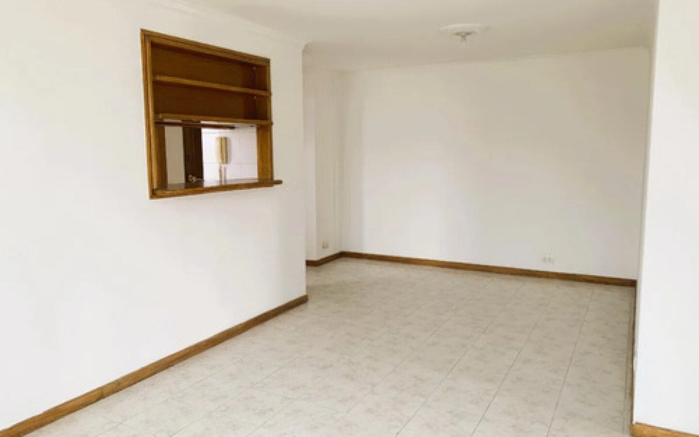 Apartamento En Arriendo En Patio Bonito El Poblado Medellín | Balcón Cerca De Milla De Oro Con 2 Habitaciones, 2 Baños Y 1 Parqueadero