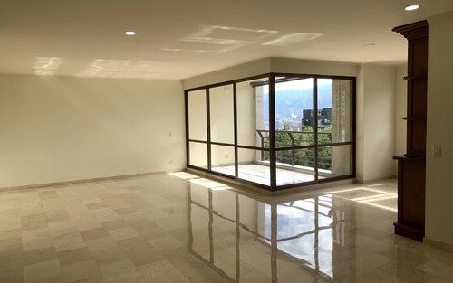 Apartamento En Arriendo En El Tesoro, El Poblado | 167 M2, 4 Habitaciones, Vista Panorámica Y Gimnasio