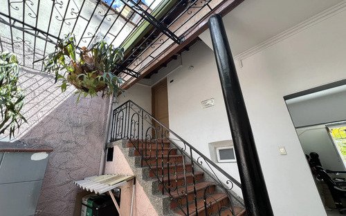Casa Comercial En Arriendo En Laureles | 308 M2, Zona Exterior, Alto Flujo Y Excelente Visibilidad