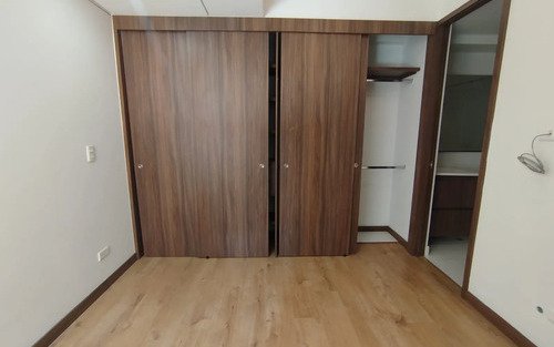 Apartamento En Venta En Fabricato Bello | 74 M2, Piso 6, 3 Habitaciones, Parqueadero Y 4 Piscinas
