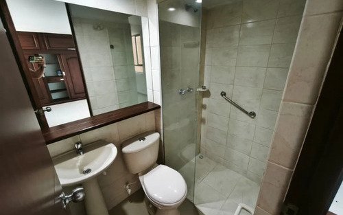 Apartamento En Venta En Cabañas Bello | 71 M2, Piso 17, 3 Habitaciones Y Cerca Al Metro