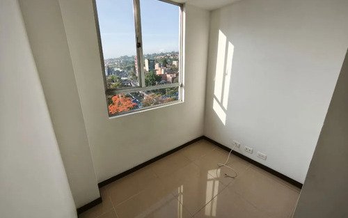 Apartamento En Venta En Cabañas Bello | 71 M2, Piso 17, 3 Habitaciones Y Cerca Al Metro
